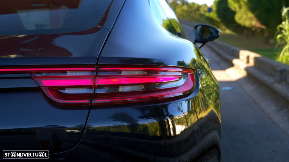Porsche Panamera 4 S - 11