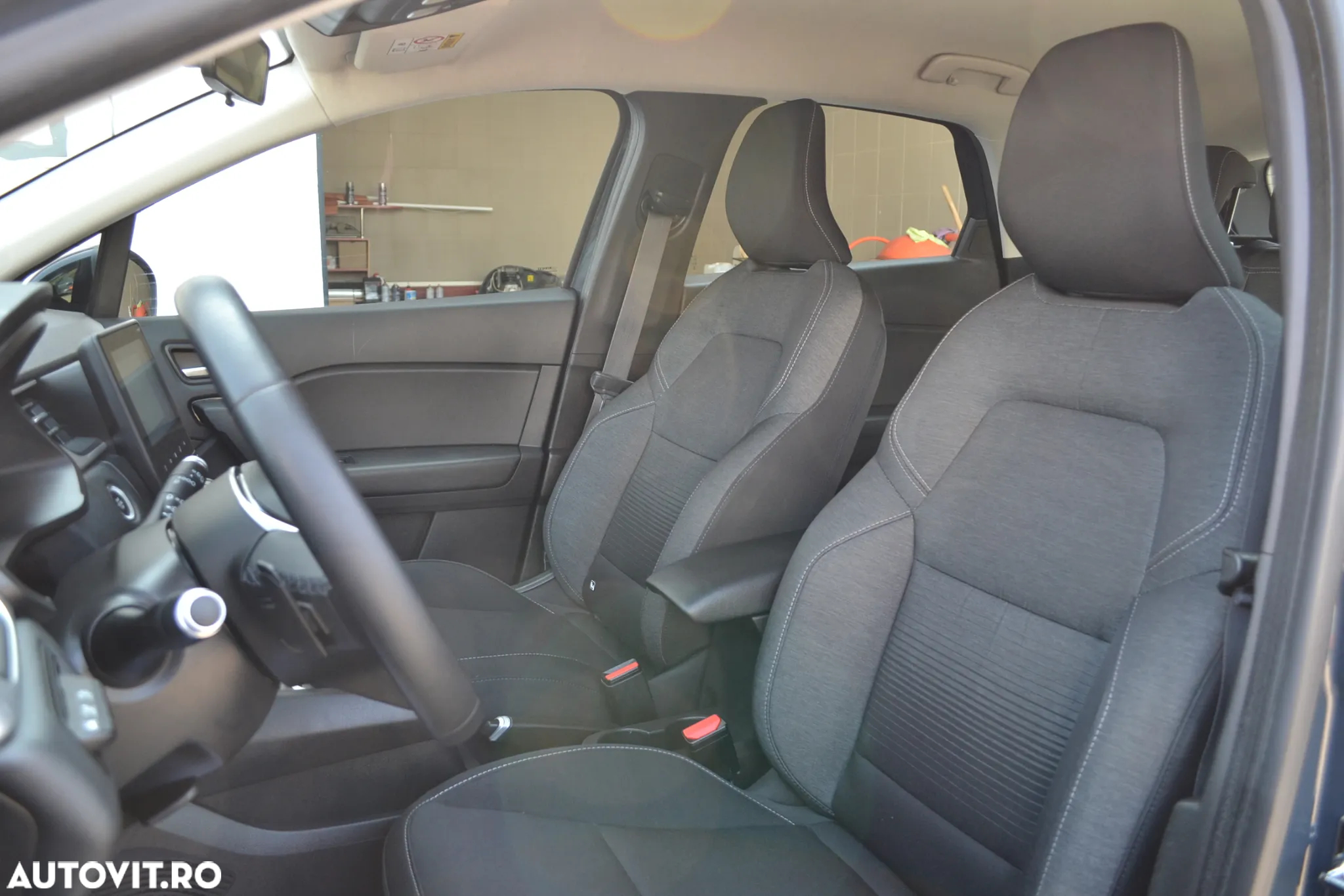 Renault Captur - 12