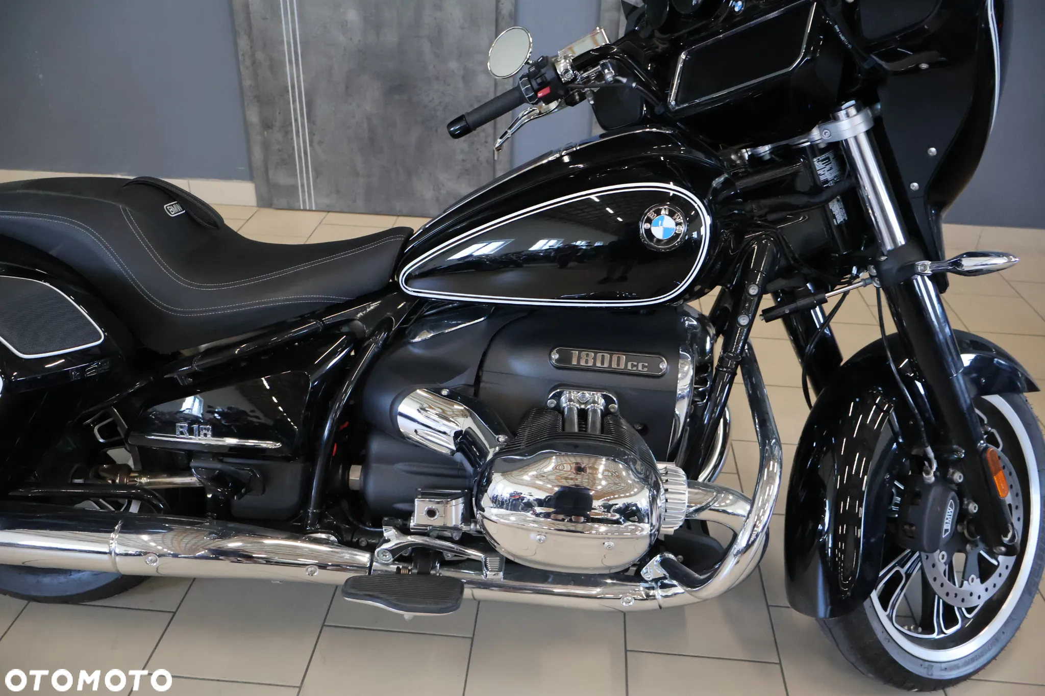 BMW R - 4