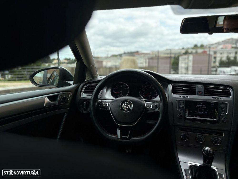 VW Golf 1.6 TDi BlueMotion Trendline - 8