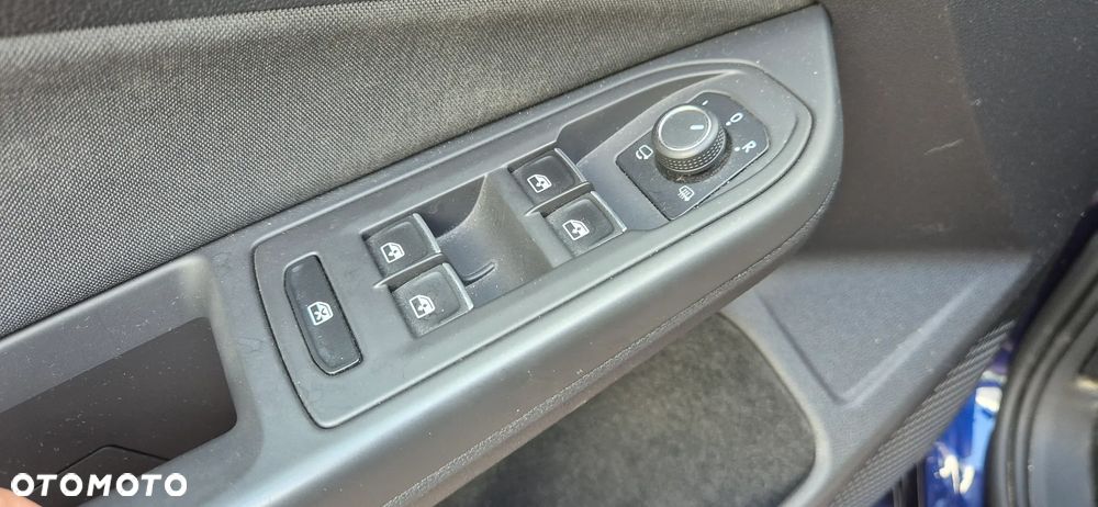 Volkswagen Golf Variant - 16