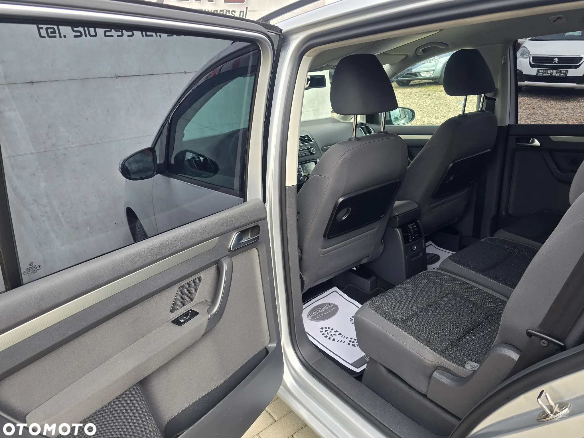 Volkswagen Touran 2.0 TDI Trendline - 18