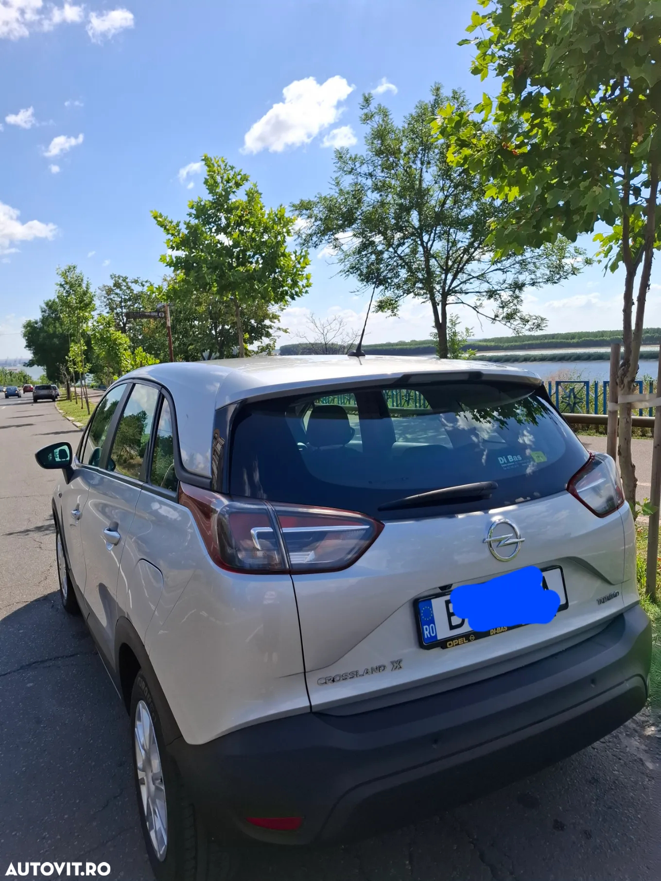 Opel Crossland - 22