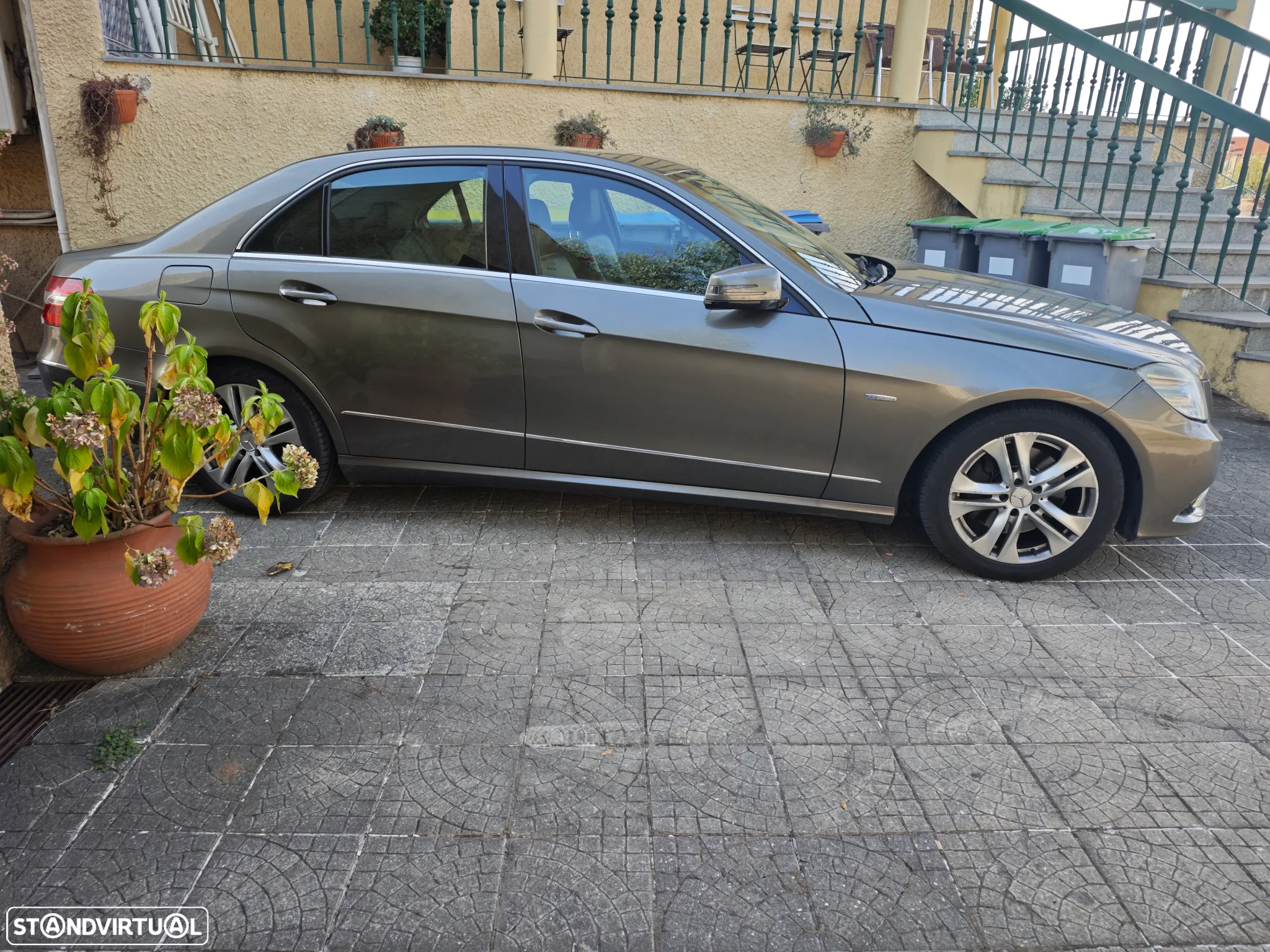 Mercedes-Benz E 250 CDi Avantgarde BlueEfficiency Auto. - 3