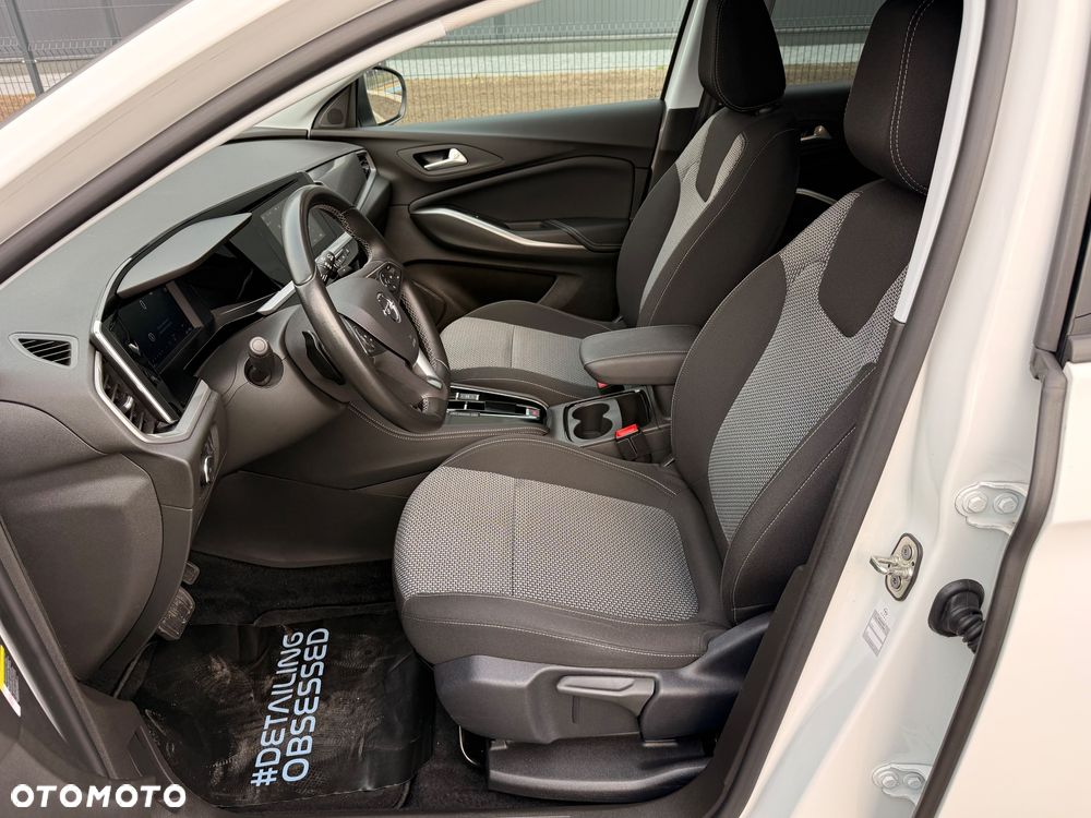 Opel Grandland 1.2 T Edition S&S - 20