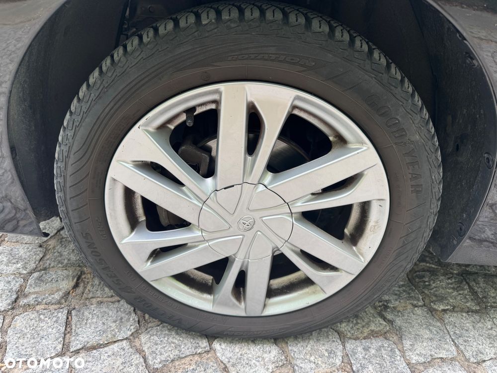 Toyota Aygo x-clusiv - 9