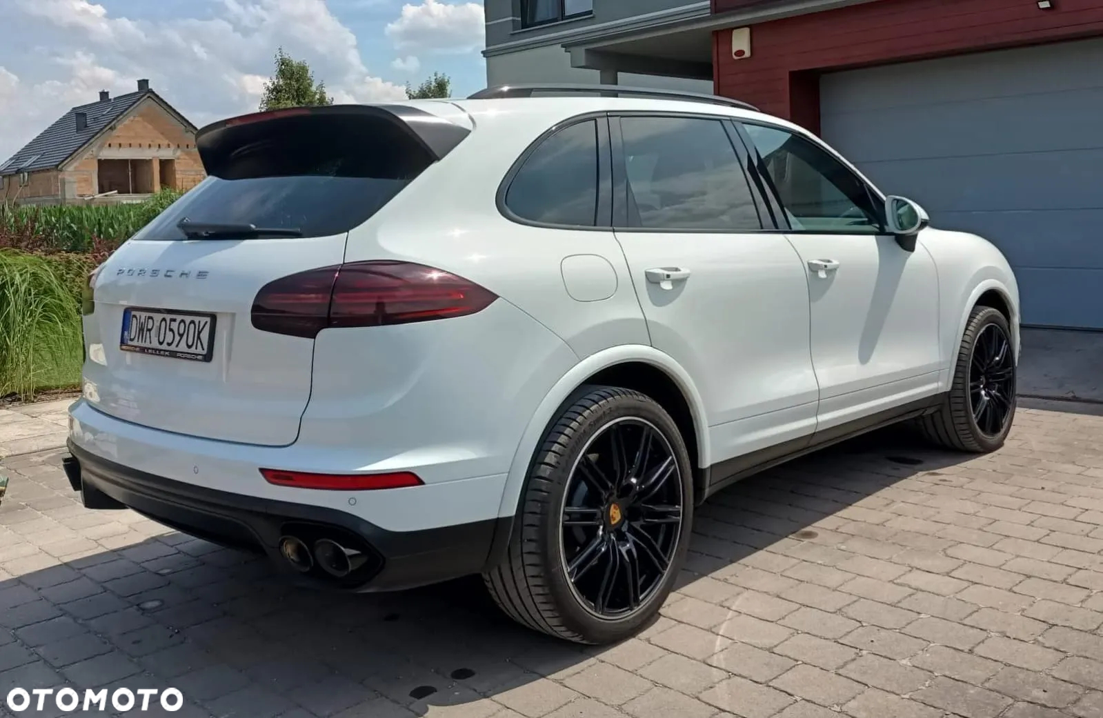 Porsche Cayenne Diesel Platinum Edition - 6