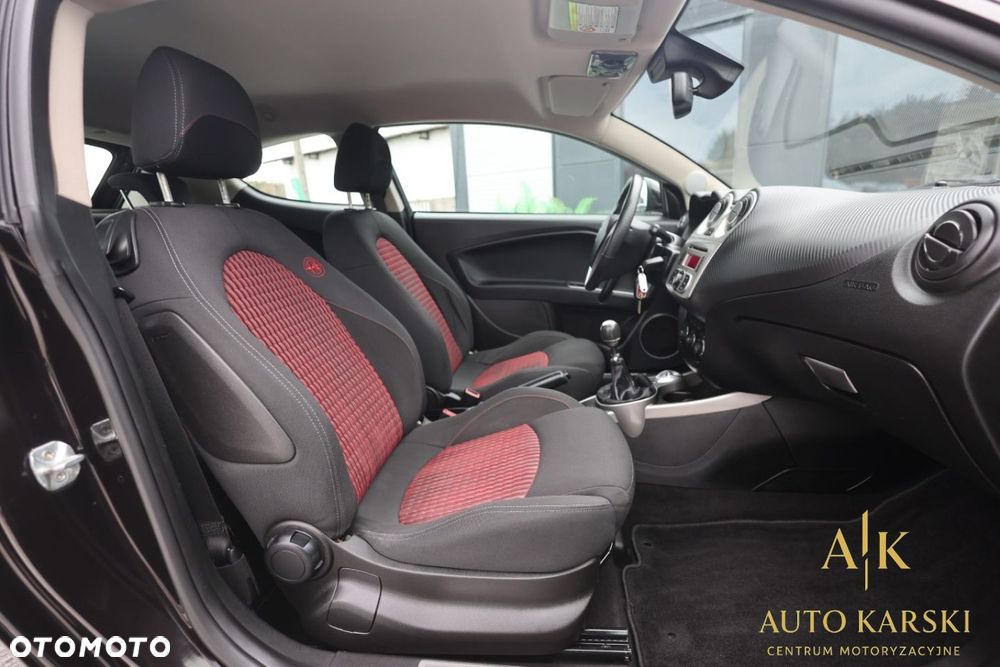 Alfa Romeo Mito - 29