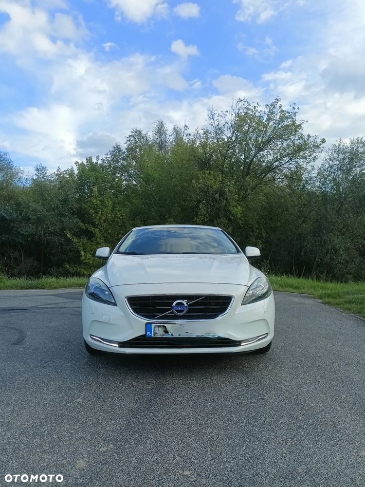 Volvo V40 D3 Summum - 1