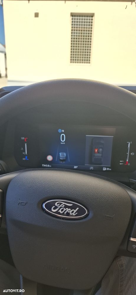 Ford Transit courier - 7