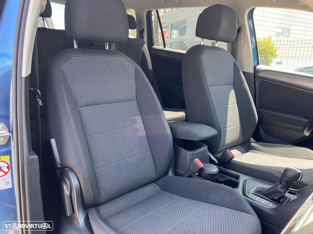 VW Tiguan Allspace 2.0 TDI Confortline DSG - 9