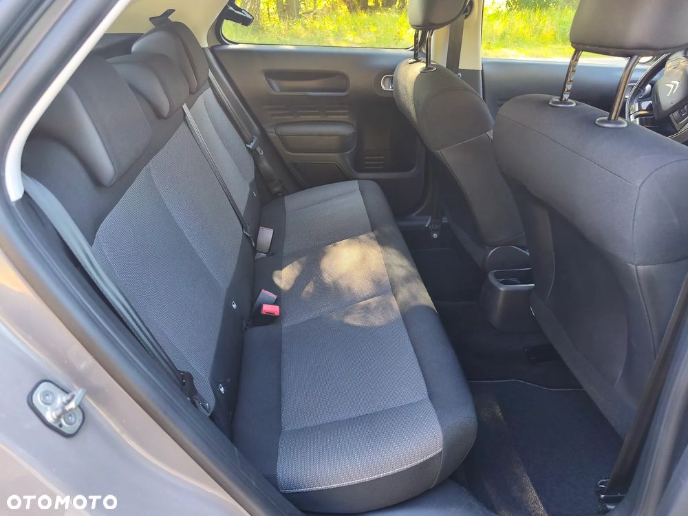 Citroën C4 Cactus 1.2 PureTech Feel S&S - 13