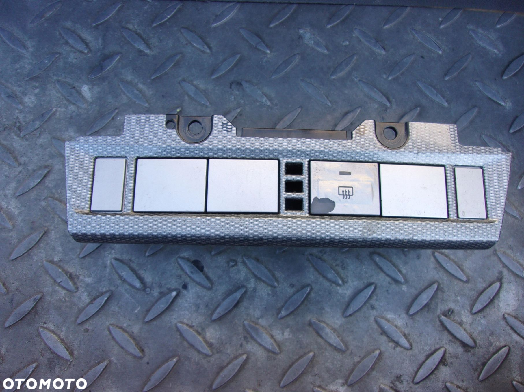 FOCUS MK2 LIFT TUNEL PODŁOKIETNIK RAMKA - 5