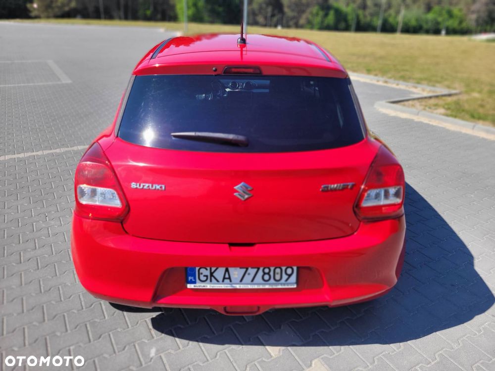 Suzuki Swift 1.2 Premium Plus - 9