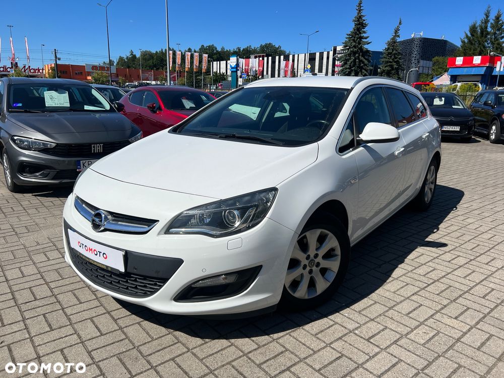 Opel Astra 1.4 Turbo Edition - 1
