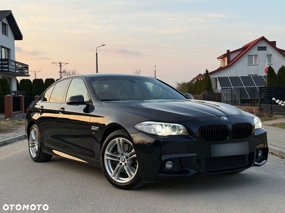 BMW Seria 5 525d xDrive - 1