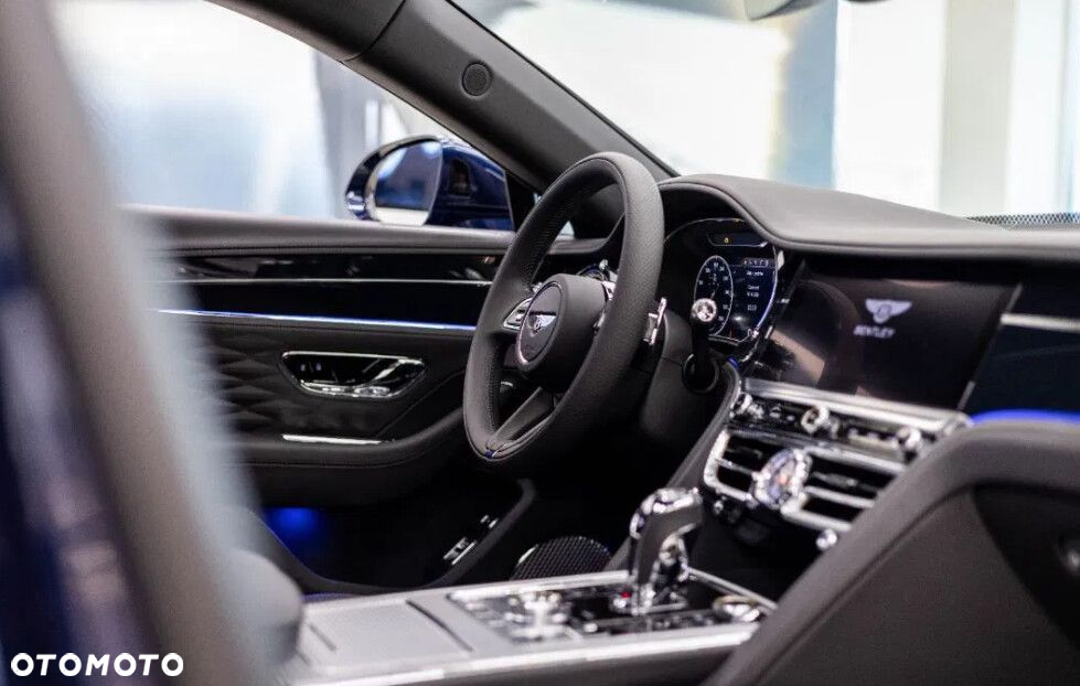 Bentley Flying Spur - 7