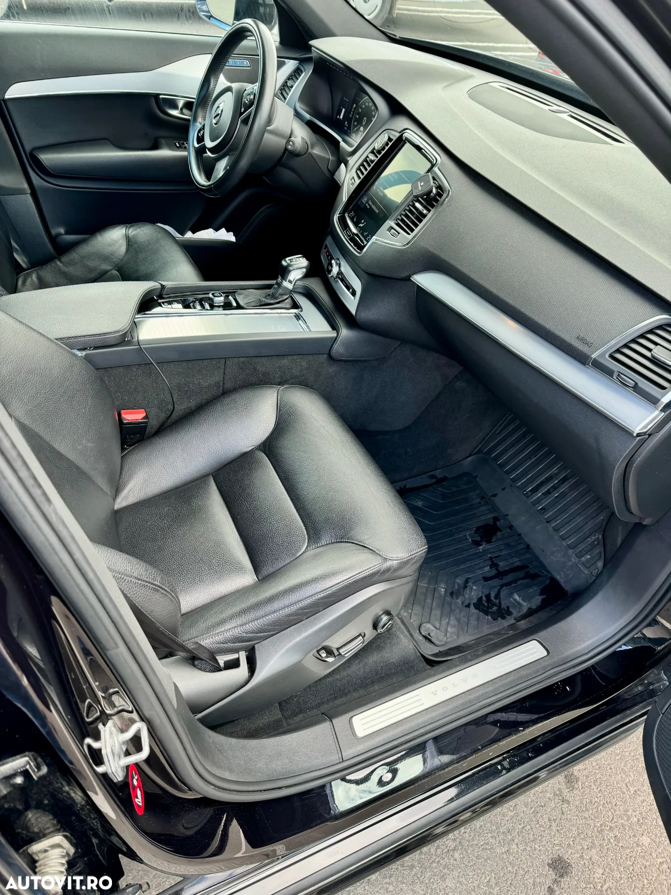 Volvo XC 90 T5 AWD Momentum - 5