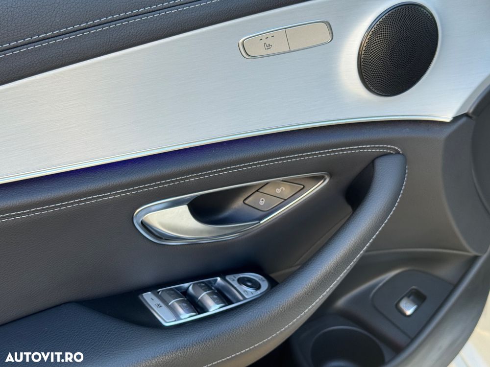 Mercedes-Benz E - 15