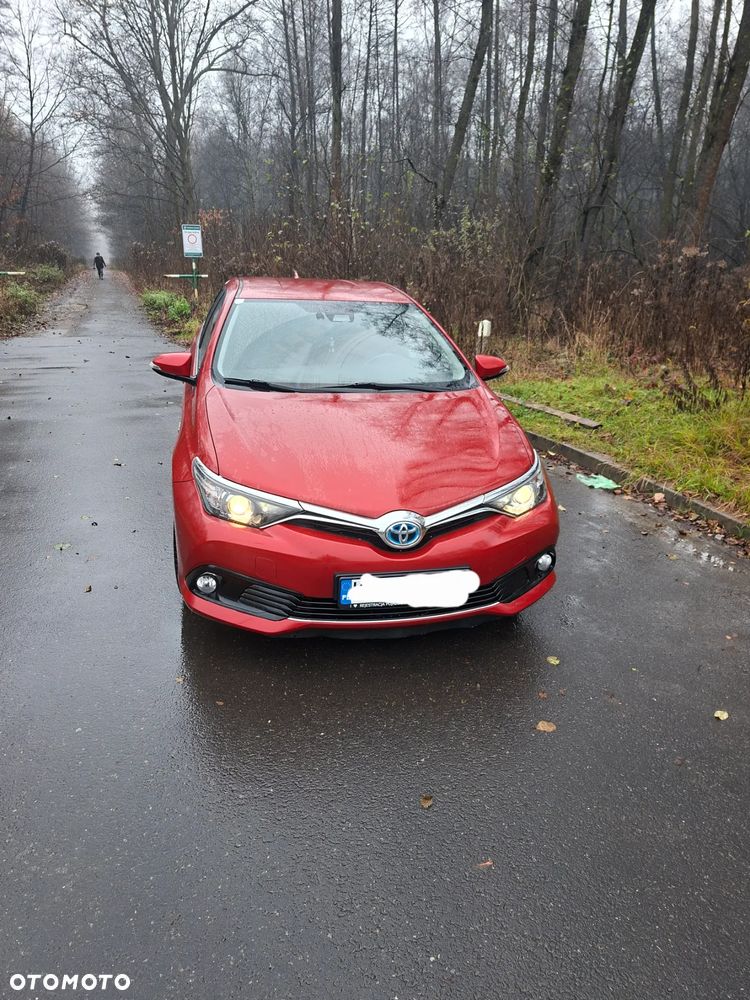 Toyota Auris 1.8 VVT-i Automatik Edition - 1