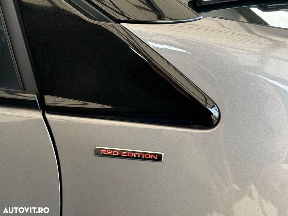 Renault Captur BLUE dCi 115 EDC BUSINESS EDITION - 17