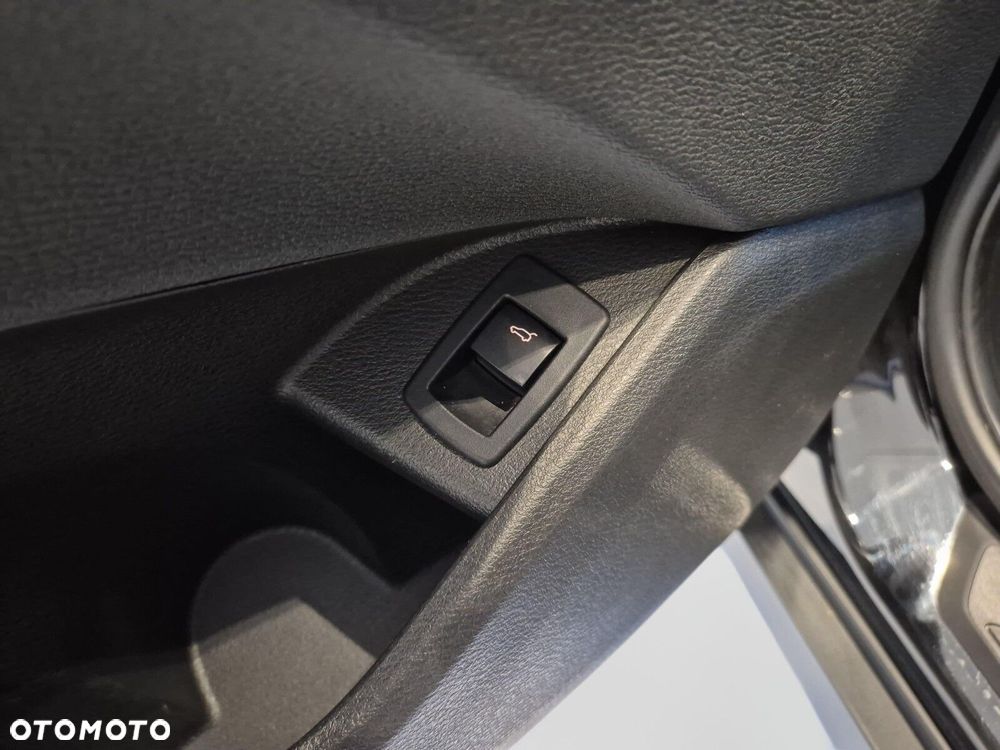 BMW X2 sDrive18i GPF Advantage - 12