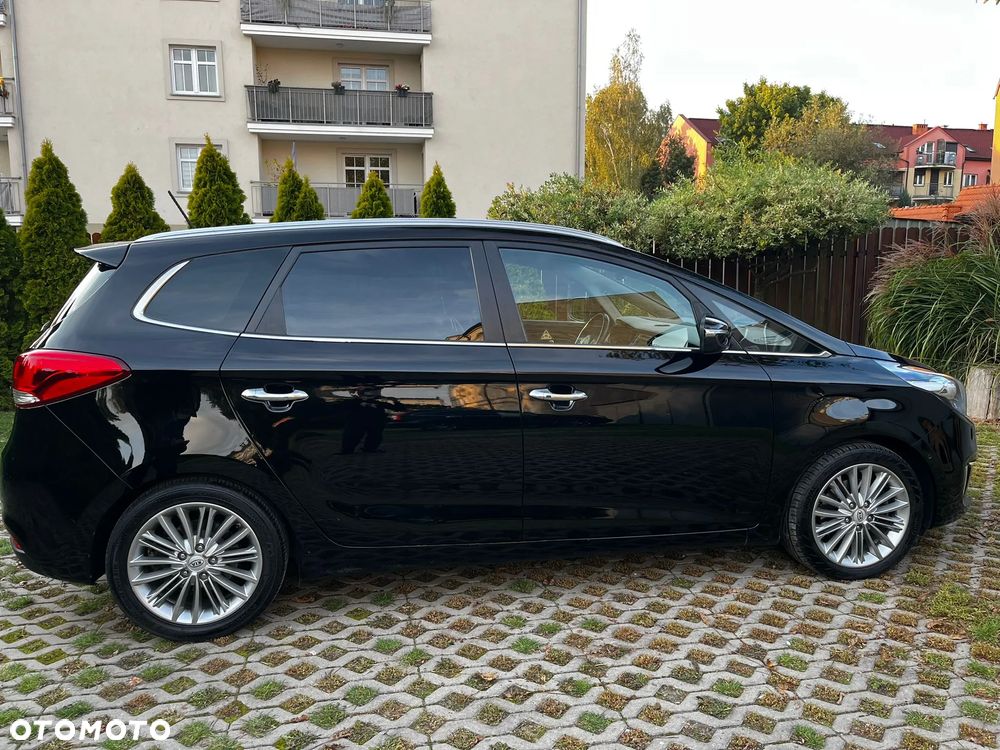 Kia Carens 1.7 CRDi L 7os - 1