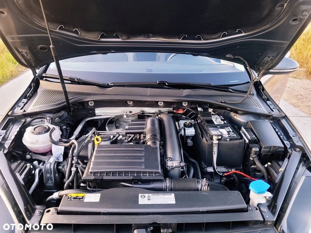 Volkswagen Golf 1.4 TSI BMT Highline DSG - 18