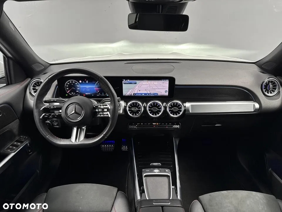 Mercedes-Benz GLB 200 d AMG Line 8G-DCT - 20
