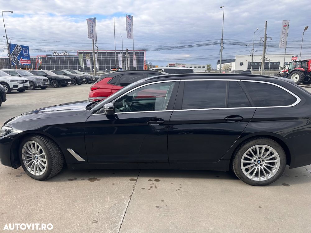 BMW Seria 5 530d xDrive Aut. Luxury Line - 3