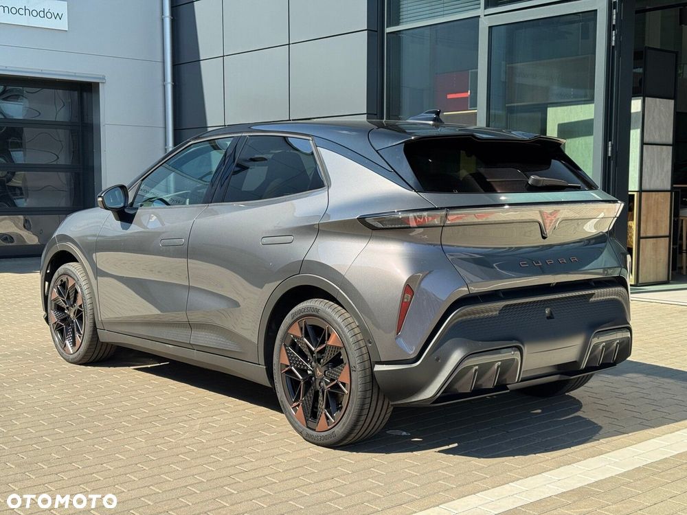 Cupra Raval 52kWh Dynamic Plus - 11