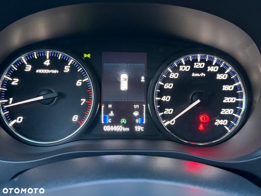 Mitsubishi Outlander 2.0 2WD Diamant - 32
