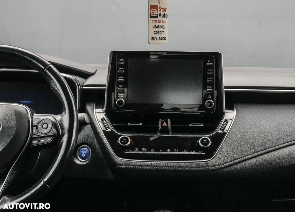 Toyota Corolla 1.8 HSD Dynamic - 17