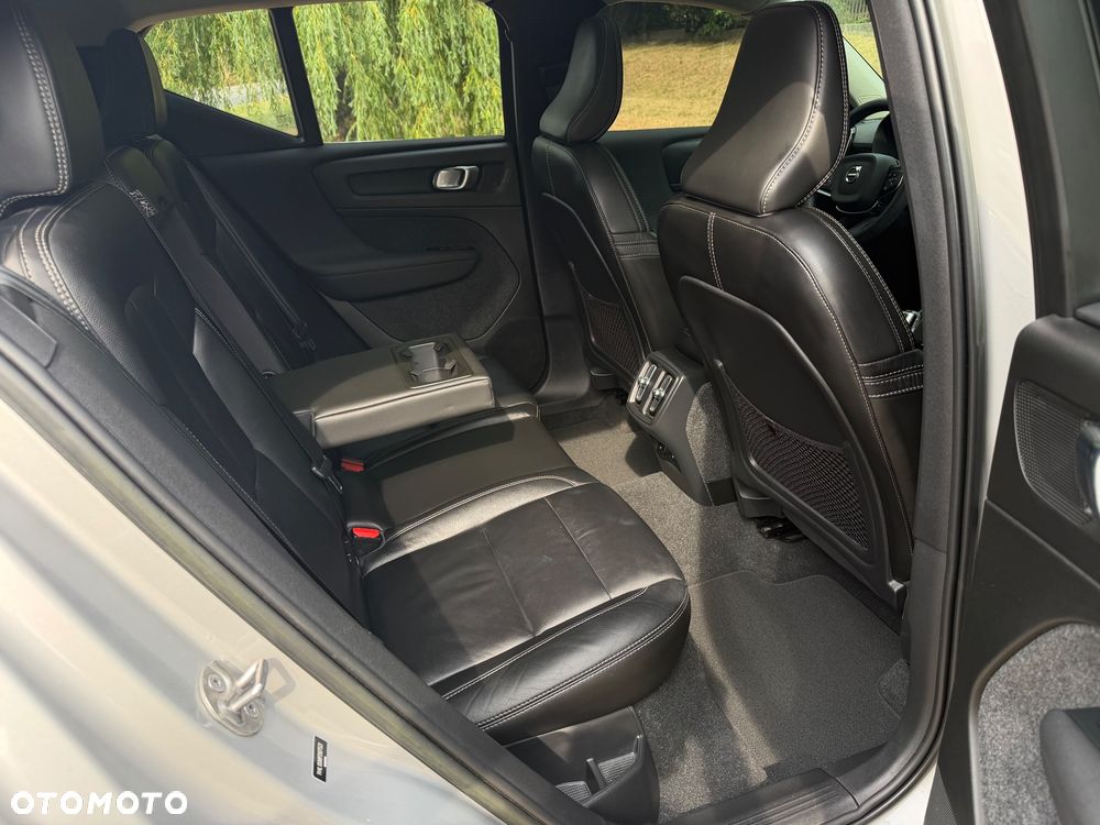 Volvo XC 40 B5 B AWD Ultimate Bright - 18