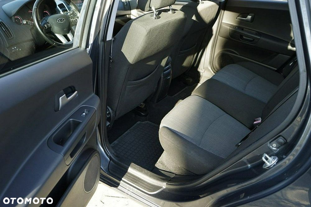 Kia Ceed 1.6 CRDi 90 ISG Spirit - 18