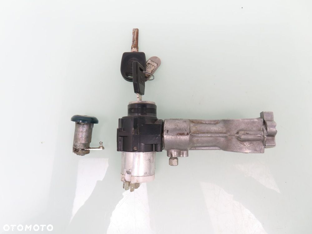 STACYJKA WKŁADKI SKODA FELICIA 441022221176 - 4