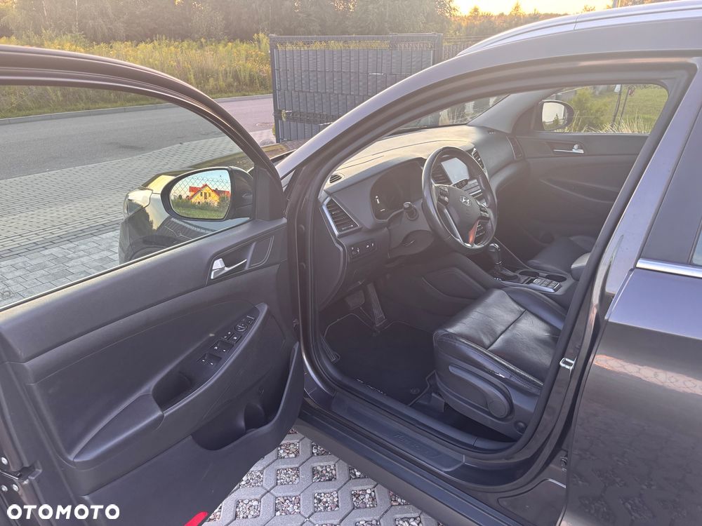 Hyundai Tucson blue 1.7 CRDi 2WD DCT Premium - 14