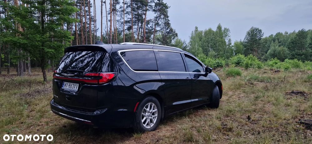 Chrysler Pacifica - 6