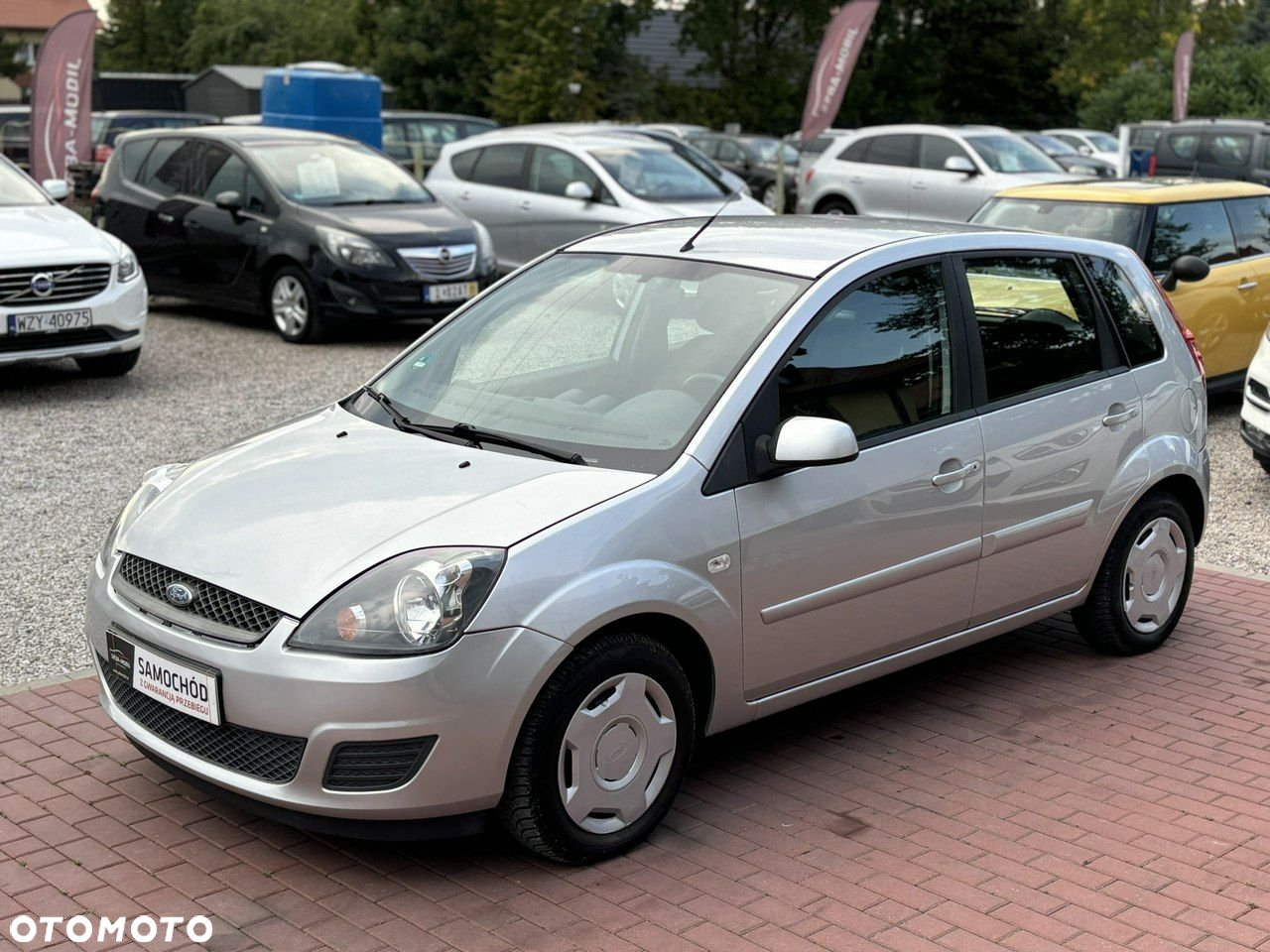 Ford Fiesta - 2
