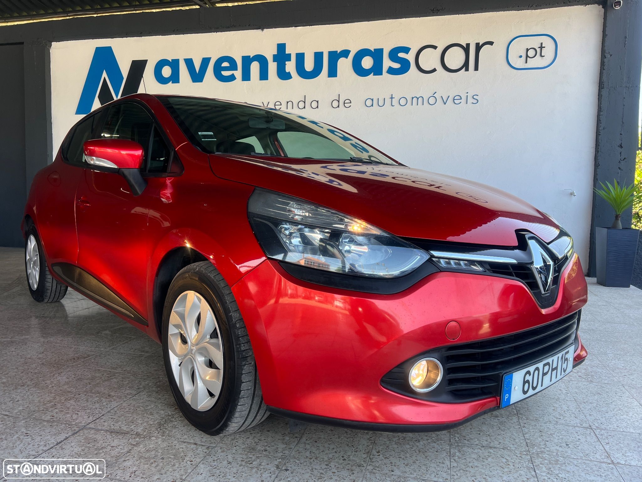 Renault Clio 0.9 TCE Dynamique S - 1