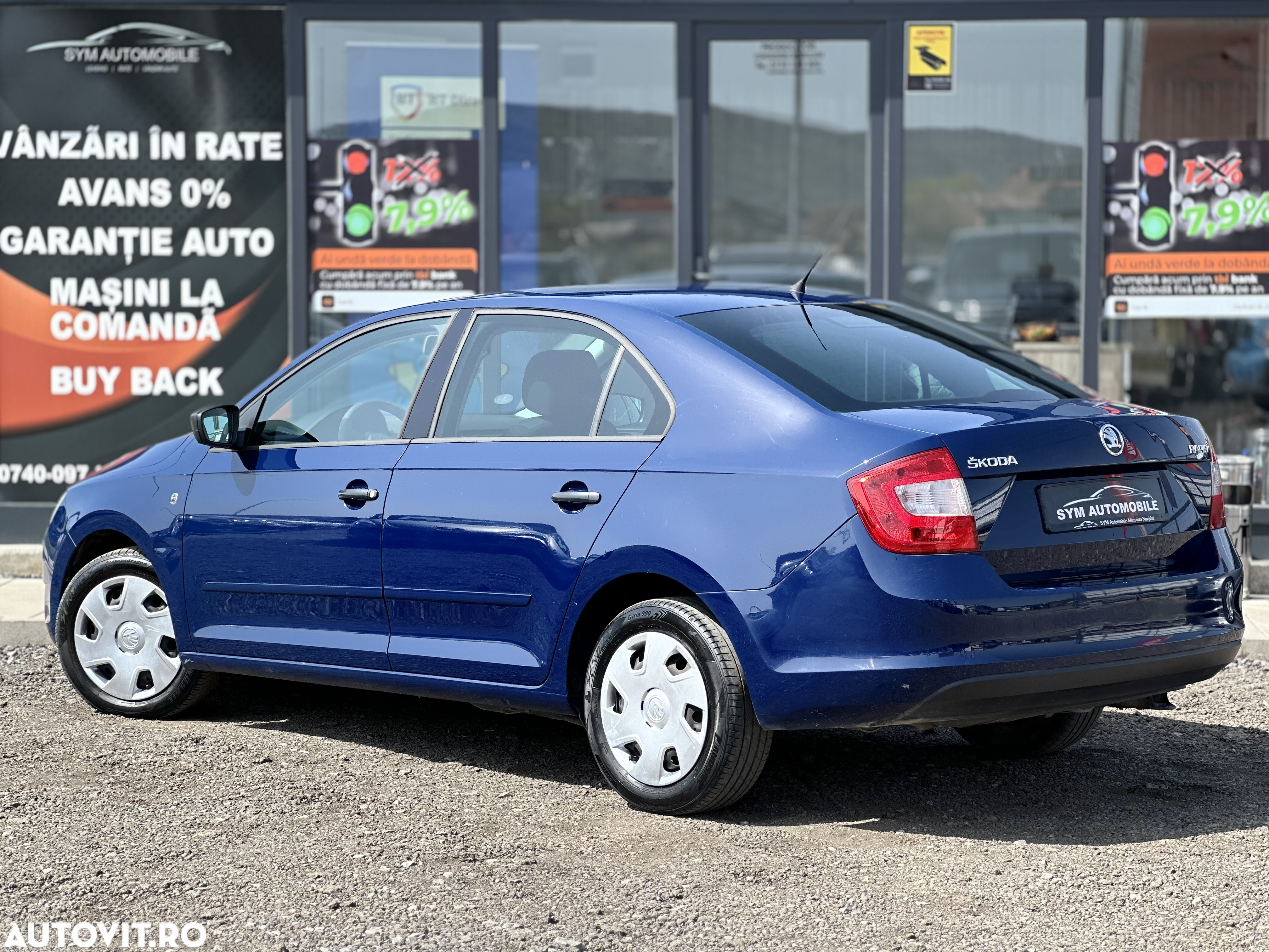 Skoda RAPID 1.2 MPI Active - 3
