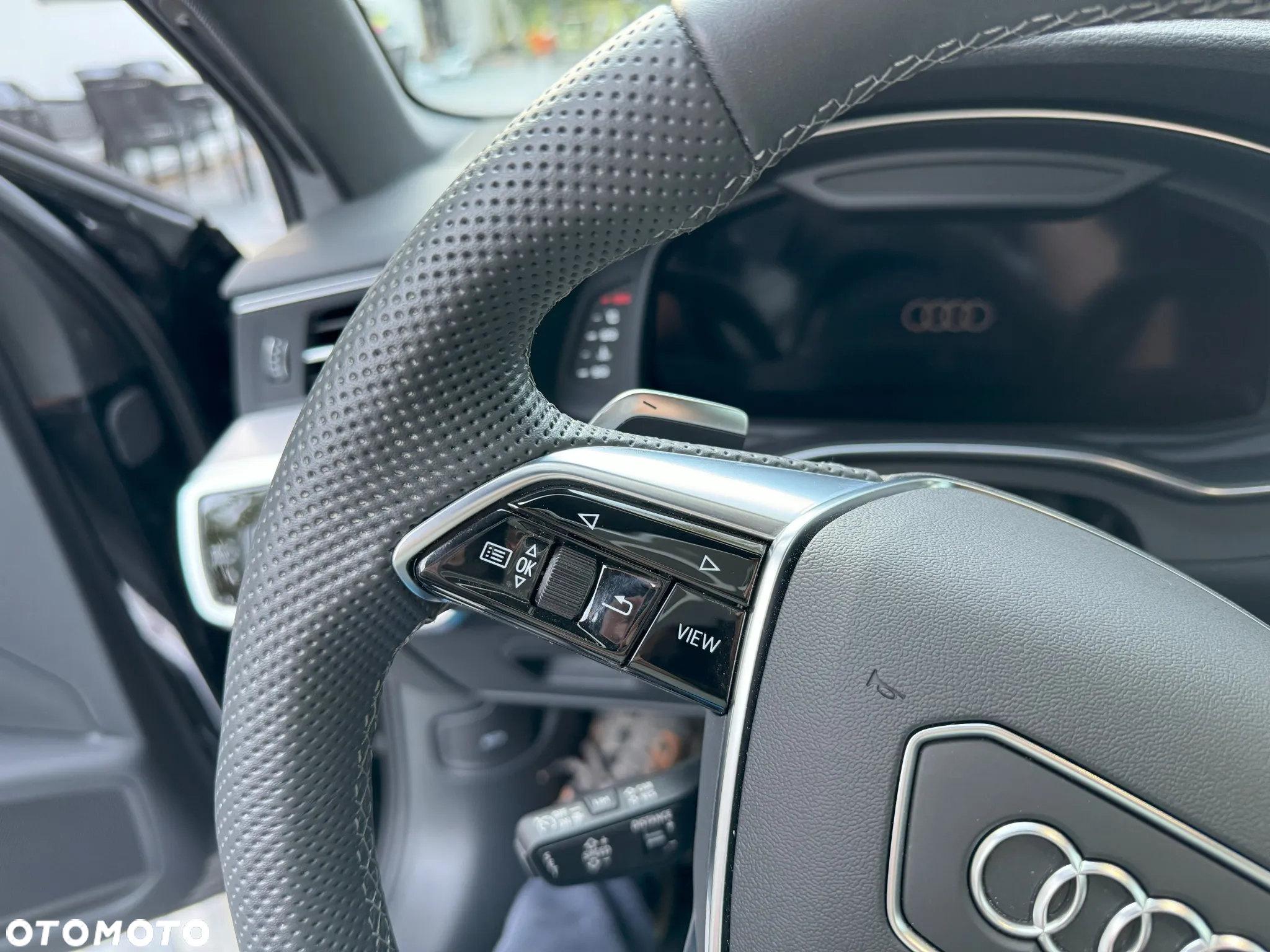 Audi A6 - 8
