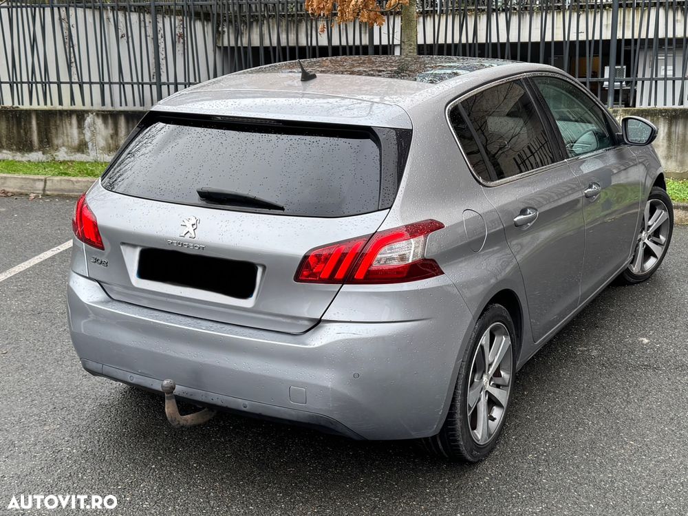 Peugeot 308 - 4