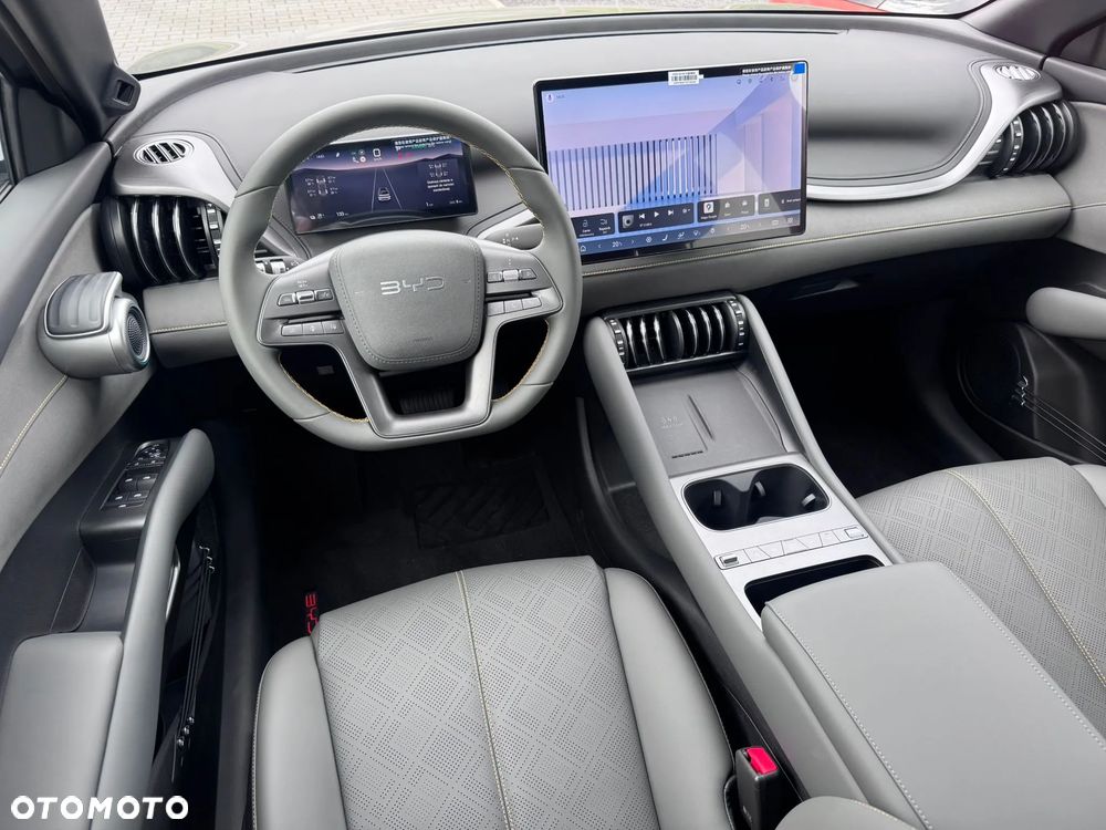 BYD Atto 3 - 7