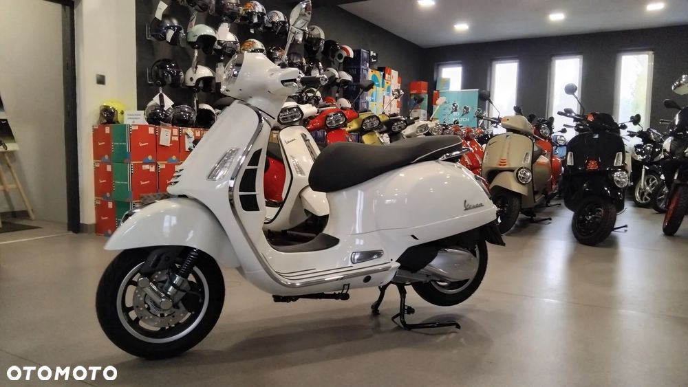 Vespa GTS - 5