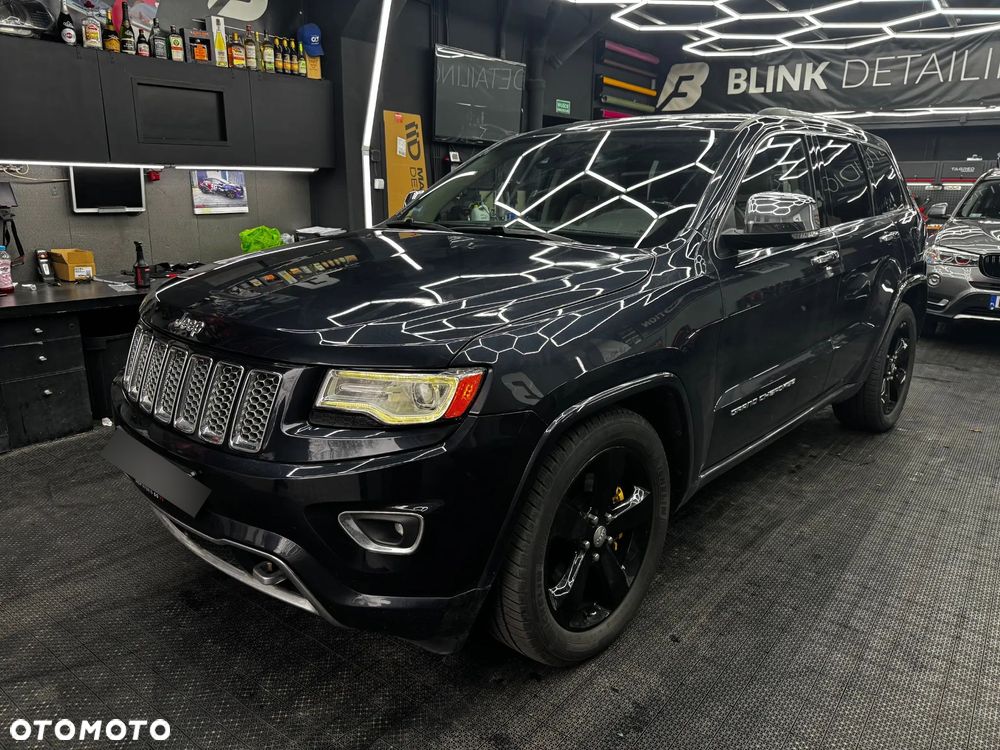 Jeep Grand Cherokee 5.7 V8 HEMI Overland - 2