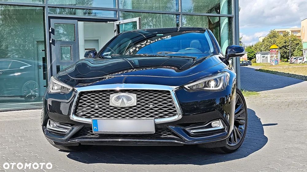 Infiniti Q60 - 5