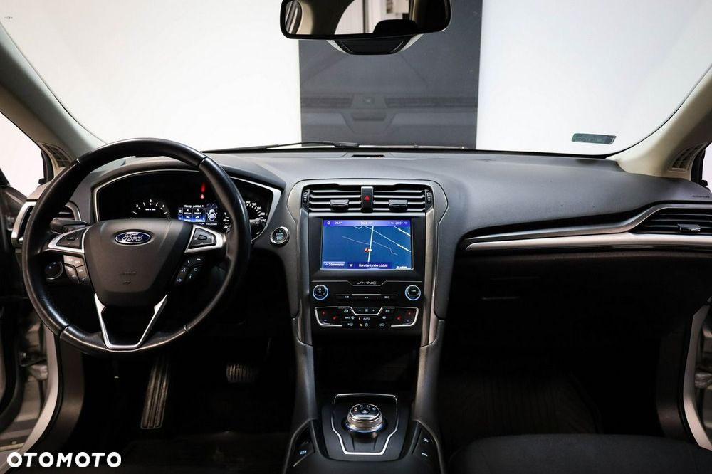 Ford Mondeo - 16