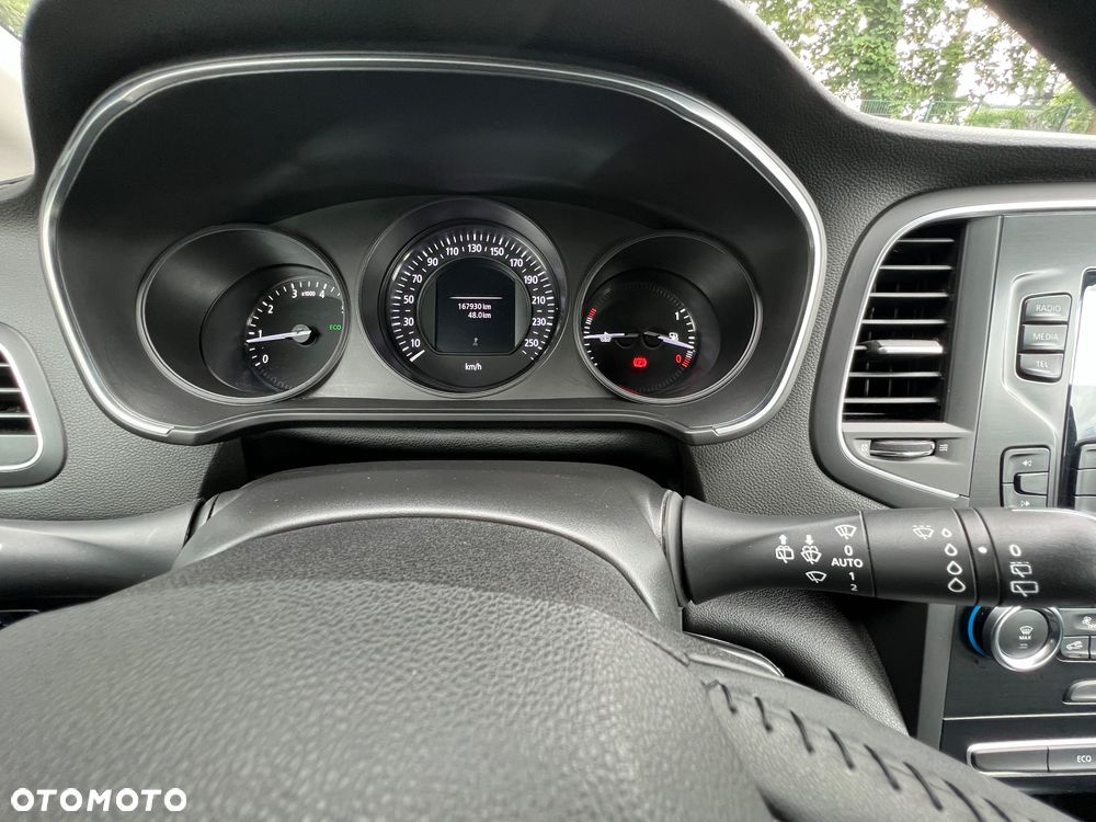 Renault Megane 1.2 Energy TCe Life - 16