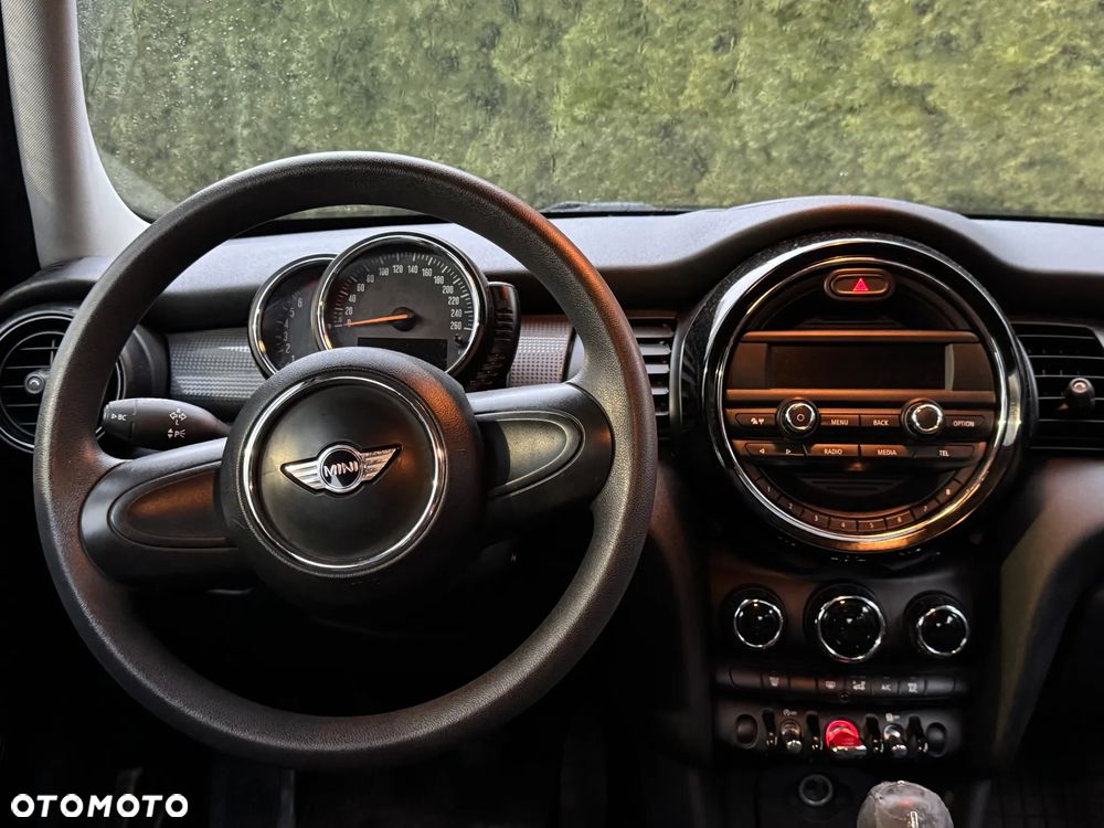 MINI Cooper - 13